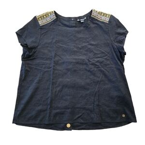 NWOT Sherpa Kiran Embroidery Button Back Hemp Blend Top